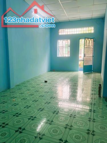 40m2 HXH THÔNG LẠC LONG QUÂN, HƠN 3 TỶ, mặt bằng KD - 1