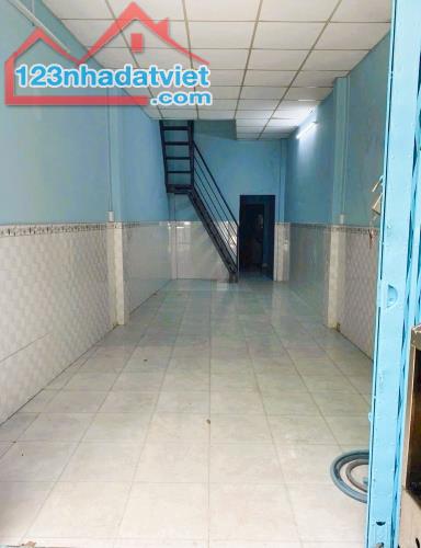 40m2 HXH THÔNG LẠC LONG QUÂN, HƠN 3 TỶ, mặt bằng KD - 3
