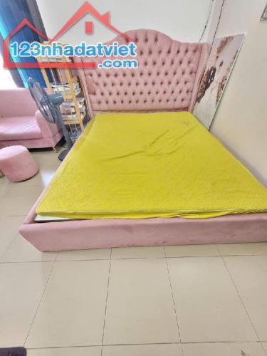 Cần Tiền Bán Căn Hộ Thạch Bàn, Long Biên 32m2, giá 1,52 tỷ - 3