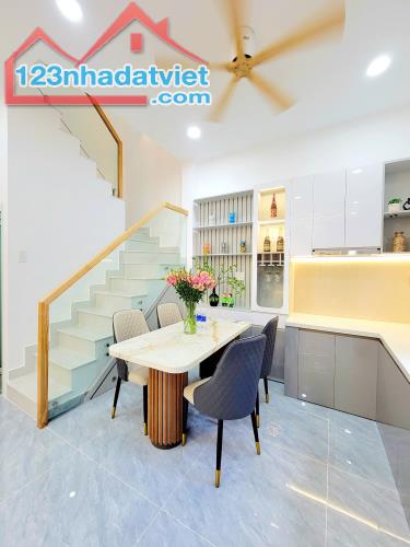 Nhà Ngang 7m - Ôtô Đỗ Cửa - 4 Tầng | Chỉ 6,5 Tỷ - 2