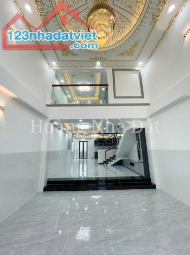 Nhà mới Lê Văn Lương, cạnh Phú Mỹ Hưng, 5 tầng, 9.8 tỷ - 1