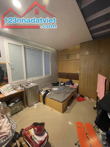 Bán Nhà Cát Linh 25M x 6T Giá 6,4 Tỷ .Lô góc, Ô tô, 10m ra phố. - 3
