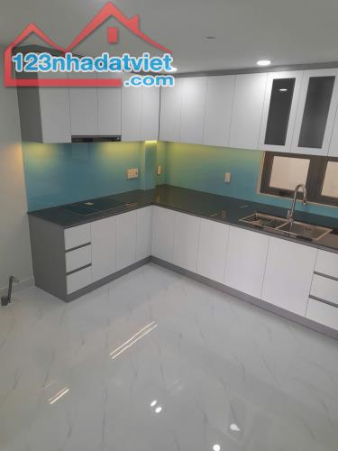 NHÀ MẶT TIỀN KÊNH TÂN HÓA – P.14, Q.6 – VỊ TRÍ ĐẸP, NHÀ XÂY MỚI, CÓ THANG MÁY – GIÁ TỐT - 2
