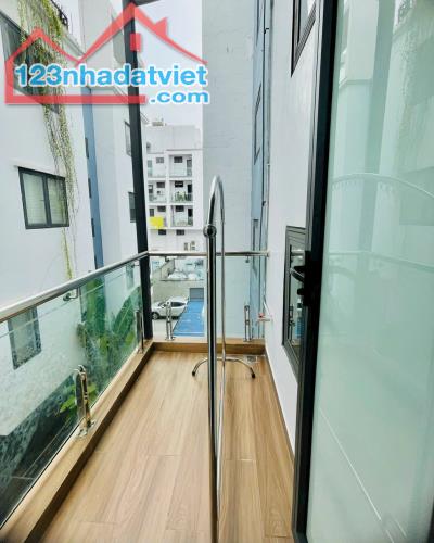 Cho thuê căn hộ 1 ngủ giá 6tr tại KĐT Waterfront - 4