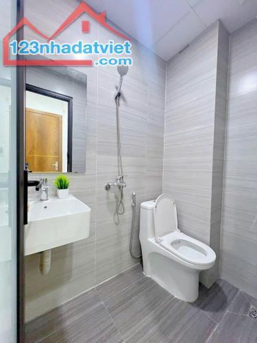 Cho thuê CCMN Full đồ cực đẹp thoáng tại 69b Hoàng Văn Thái - 4