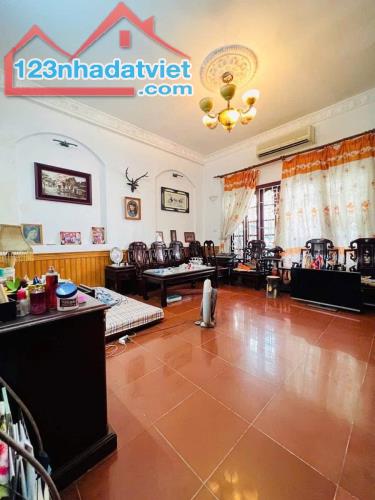 BÁN NHÀ PHỐ MINH KHAI, HAI BÀ TRƯNG, ĐẦU TƯ XÂY TÒA, CHIA LÔ, DT 154M2*MT 8M* GIÁ 20.7 TỶ - 2