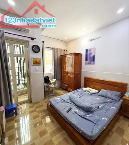 Nhà đẹp 4 tầng, Lạc Long Quân, Tân Bình, 4x12m, 46m2, chỉ 6.9 tỷ TL - 2