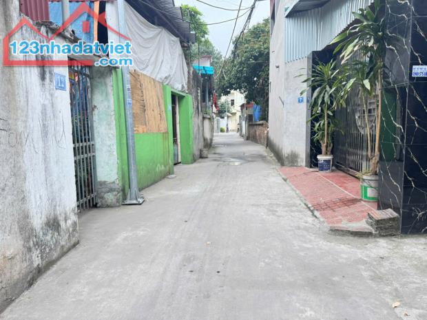 Bán 70m đất tổ 5, TT Chi Đông, Mê Linh. Full thổ cư, đường thông, kinh doanh nhỏ - 1