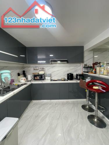 BÁN NHÀ HẺM XE HƠI QUẬN 7 - 2 TẦNG - 60 LÂM VĂN BỀN, TÂN KIỂNG - 3