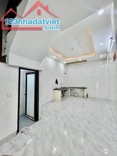 Chính chủ cần bán gấp nhà đẹp tại Hoàng Mai, Minh Khai, Hai Bà Trưng, Hà Nội, 8, x tỷ, 50m - 1