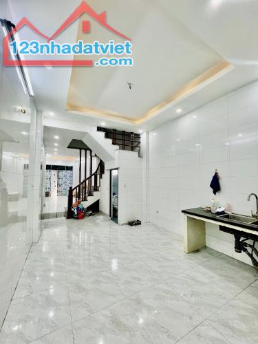 Chính chủ cần bán gấp nhà đẹp tại Hoàng Mai, Minh Khai, Hai Bà Trưng, Hà Nội, 8, x tỷ, 50m - 5
