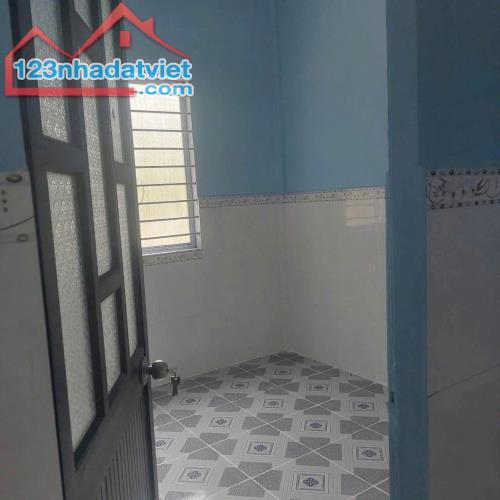 Kẹt tiền Cần bán nhanh Căn nhà Ở Nguyễn Thị Ngâu Hóc Môn 103m2 Sổ Hồng Riêng 720triệu - 2