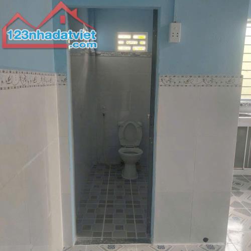Kẹt tiền Cần bán nhanh Căn nhà Ở Nguyễn Thị Ngâu Hóc Môn 103m2 Sổ Hồng Riêng 720triệu - 3