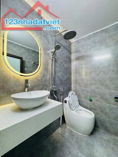 Siêu hiếm ô tô đỗ cửa Bùi Xương Trạch Thanh Xuân mới đẹp 4T 45m2 full nội thất ở luôn - 4