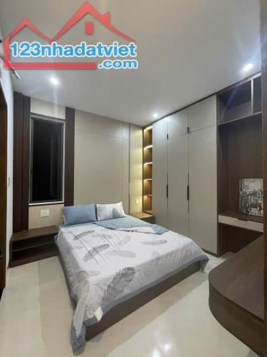 Nhà 2 Tầng Siêu Đẹp Đường Thu Bồn.( Thanh hải nối dài) chỉ cách đường chính 30m . - 5