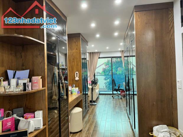 Nhà đẹp 7 tầng đường Cầu Giấy, 3 bước ra đường lớn, 60m2, 25 tỷ - 3