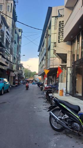 BÁN NHÀ PHỐ MT 8M– KHU VIP NGAY CHỢ TÂN BÌNH, 6 TẦNG (NGANG 10M X 5,5M) BỀ THẾ. CHỈ 12 TỶY - 1