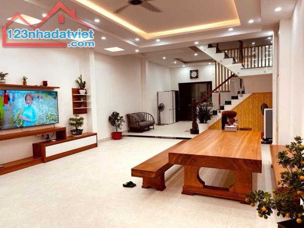 Mặt tiền kinh doanh Phạm Thế Hiển 6x20 đúc 4 tầng chỉ 10 tỷ 8 - 1