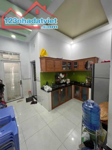 💥 NHÀ ĐẸP GẦN MẶT TIỀN NGUYỄN VĂN QUÁ – HẺM RỘNG AN NINH – 2PN, 3WC – SỔ VUÔNG HOÀN CÔNG - 1
