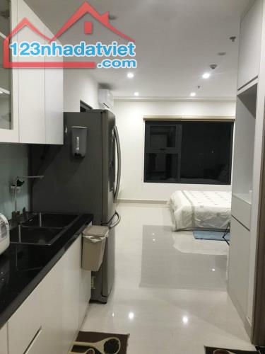 Bán nhanh căn Studio 32m2 tại Vinhomes Smart City - 1