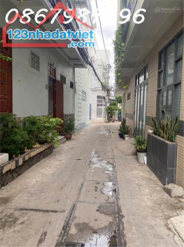 Bán nhà ngang 5m có sổ, phường phước tân, nha trang dt: 51,2m2 ngang 5m - 4
