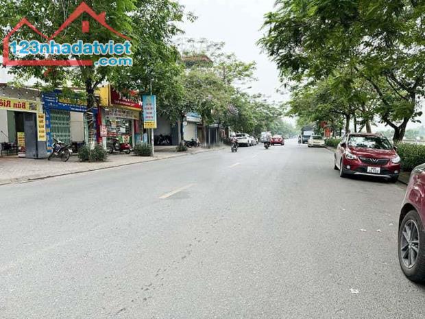 Bán đất mặt phố Phúc Lợi, Long Biên trục đường đẹp nhất khu KD sầm uất vỉa hè 3 oto tránh - 1