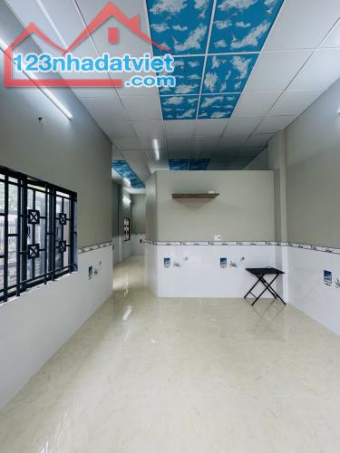 NHÀ đẹp ấp Đình Lê Thị Hà, Tân Xuân, Hóc Môn, diện tich 5x20m chỉ 4.45 tỷ TL.