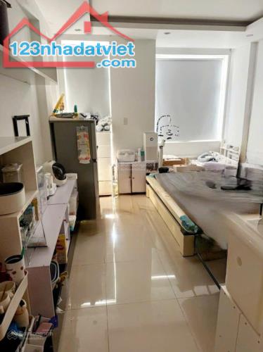 Bán nhà đồng bộ KDC Bình Hưng - gần BX. Quận 8, 100m² - chỉ nhỉnh 8 tỷ - 2