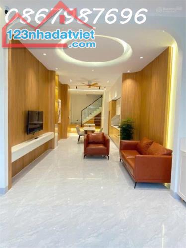 🏠 Sở hữu nhà TĐC Đất Lành – Đường 13m, song song Phong Châu, Nha Trang – Full nội thất –