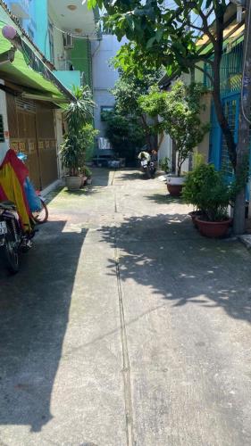 🌈EM CHÂN DÀI DUY NHẤT Q11-25M RA MT ĐƯỜNG HÒA BÌNH-71M 4TẦNG 6PN HÀNG HIẾM NÈ