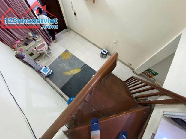 Cần bán nhà phố Thuý Lĩnh 37m 2 tang 3.1mt  3.38 tỷ Hoàng Mai sổ đỏ chính chủ
