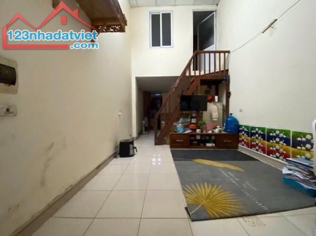 Cần bán nhà phố Thuý Lĩnh 37m 2 tang 3.1mt  3.38 tỷ Hoàng Mai sổ đỏ chính chủ - 2