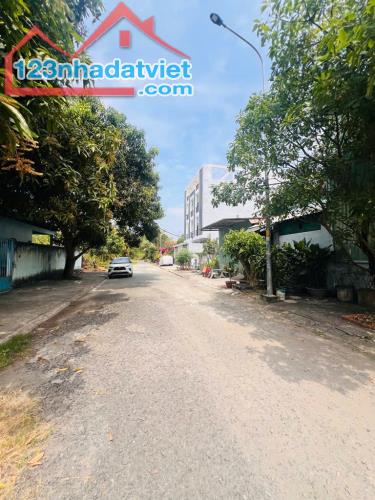 ĐẤT LÔ GÓC 2 MẶT TIỀN – NGUYỄN VĂN TẠO NHÀ BÈ – TẶNG NHÀ KHO GIÁ NHỈNH 8 TỶ