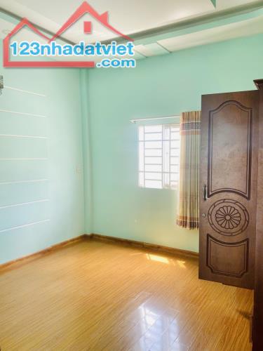 GIÁ RẺ, Bán nhà Nguyễn Duy Cung, 60m2, 2 tầng 3PN, 4.6tỷ TL 0964364745 - 3