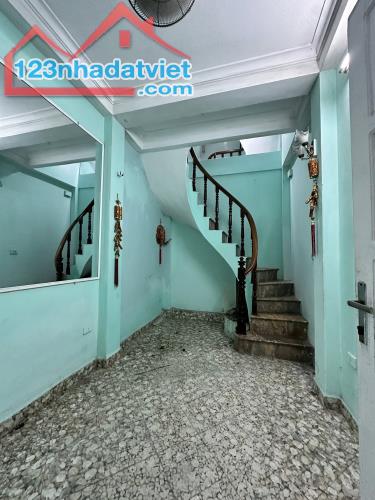 BÁN NHÀ KHÂM THIÊN, HÀNG HIẾM ĐỐNG ĐA - DÂN XÂY - LÔ GÓC - KINH DOANH - 15M RA PHỐ - 1