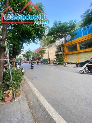 BÁN NHÀ KHU VỰC KHÂM THIÊN ĐỐNG ĐA, NHÀ DÂN XÂY CHẮC CHẴN – CÁCH PHỐ 3 BƯỚC CHÂN