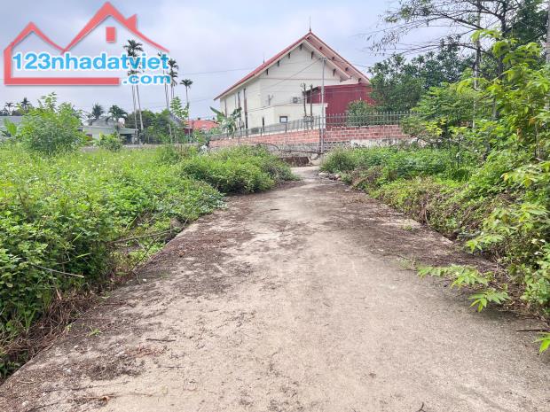 CHỈ hơn 900tr lô đất vuông vắn đẹp k lỗi lầm sát trục thôn tại Lâm Động - Thuỷ Nguyên. - 1