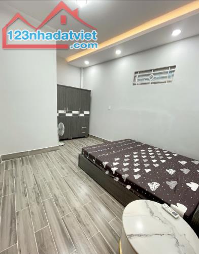 Bán nhà Nguyễn Văn Luông nở hậu 7m, hẻm xe hơi thông chỉ 4 tỷ xíu xiu - 2