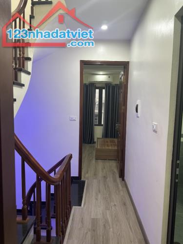 Nhà Đền Lừ phân lô ô tô vòng quanh, kinh doanh 46m2 - 5 tầng 14 tỷ - 3