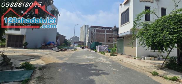 Chính chủ bán gấp đất dịch vụ Vân Canh, Hoài Đức, Hà Nội. Diện tích 102,3m2, Măt tiền - 2