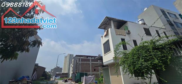 Chính chủ bán gấp đất dịch vụ Vân Canh, Hoài Đức, Hà Nội. Diện tích 102,3m2, Măt tiền - 4
