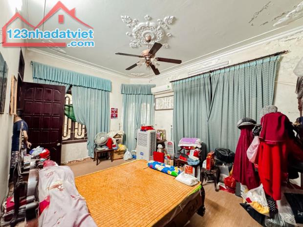 Bán nhà Đại Kim, 80m2, lô góc, 2 mặt đường ô tô tránh. Nhà đẹp ở ngay - 3