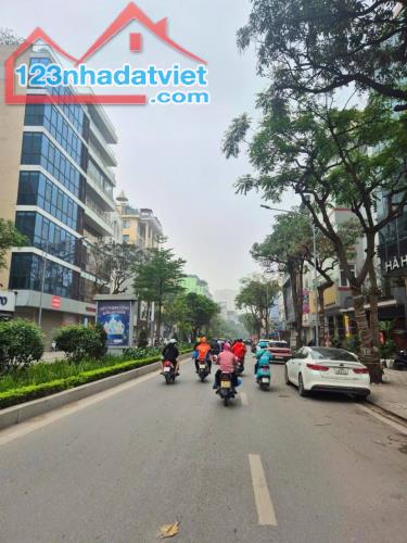 Bán đất Lạc Long Quân Tây Hồ Hà Nội - 1