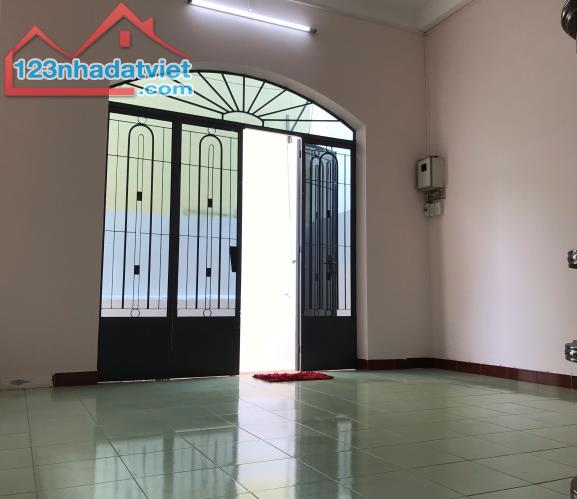 Hẻm gần Tôn Thất Tùng - Nha Trang dt 107m2 Bán nhanh: 2tỷ 350triệu lh: - 2