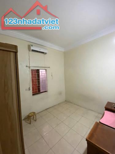 Cho thuê nhà ngõ phố Lê Trọng Tấn Thanh Xuân 42m x 3 tầng, giá 8tr/tháng - 2