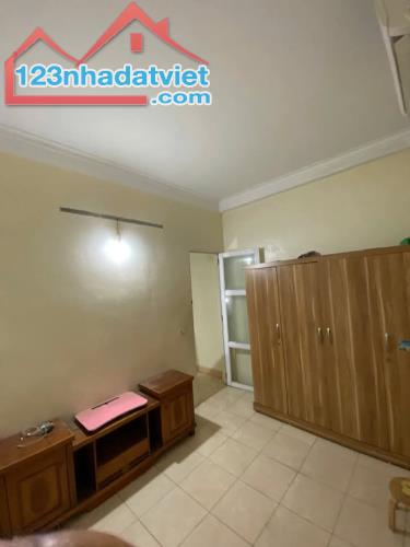 Cho thuê nhà ngõ phố Lê Trọng Tấn Thanh Xuân 42m x 3 tầng, giá 8tr/tháng - 4