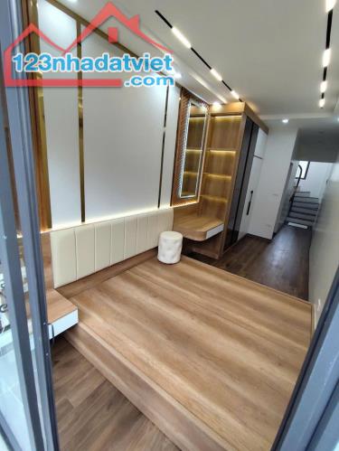 BÁN NHÀ 3 TẦNG, 25M2, NGÕ PHỐ ĐẠI LA, HAI BÀ TRƯNG - GIÁ 5 TỶ X - SỔ ĐỎ CHÍNH CHỦ - 2