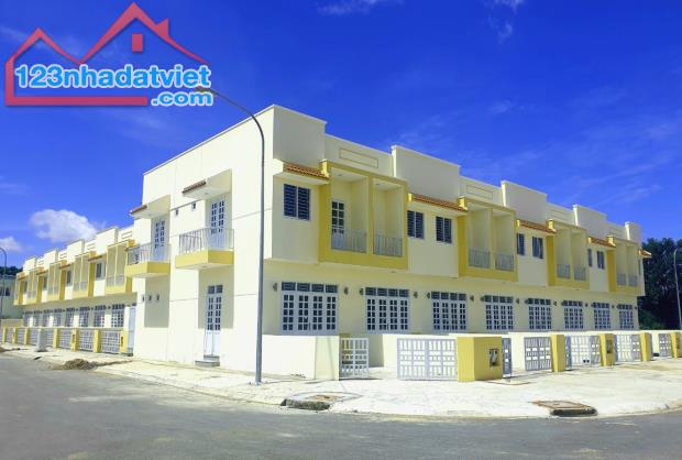 TRẢ TRƯỚC 300 TRIỆU - SỞ HỮU NHÀ PHỐ LIỀN KỀ  PHONG CÁCH CHÂU ÂU TẠI TÂY NINH