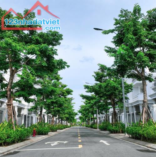 Chính chủ bán nhà phân lô 5 tầng 75m Cửu Việt Gia Lâm ôtô tránh