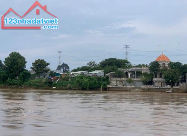 Bán nhà vườn 872m2 view sông Đồng Nai tại Tân Triều, Vĩnh Cửu. Giá gấp 4,5 tỷ ạ.